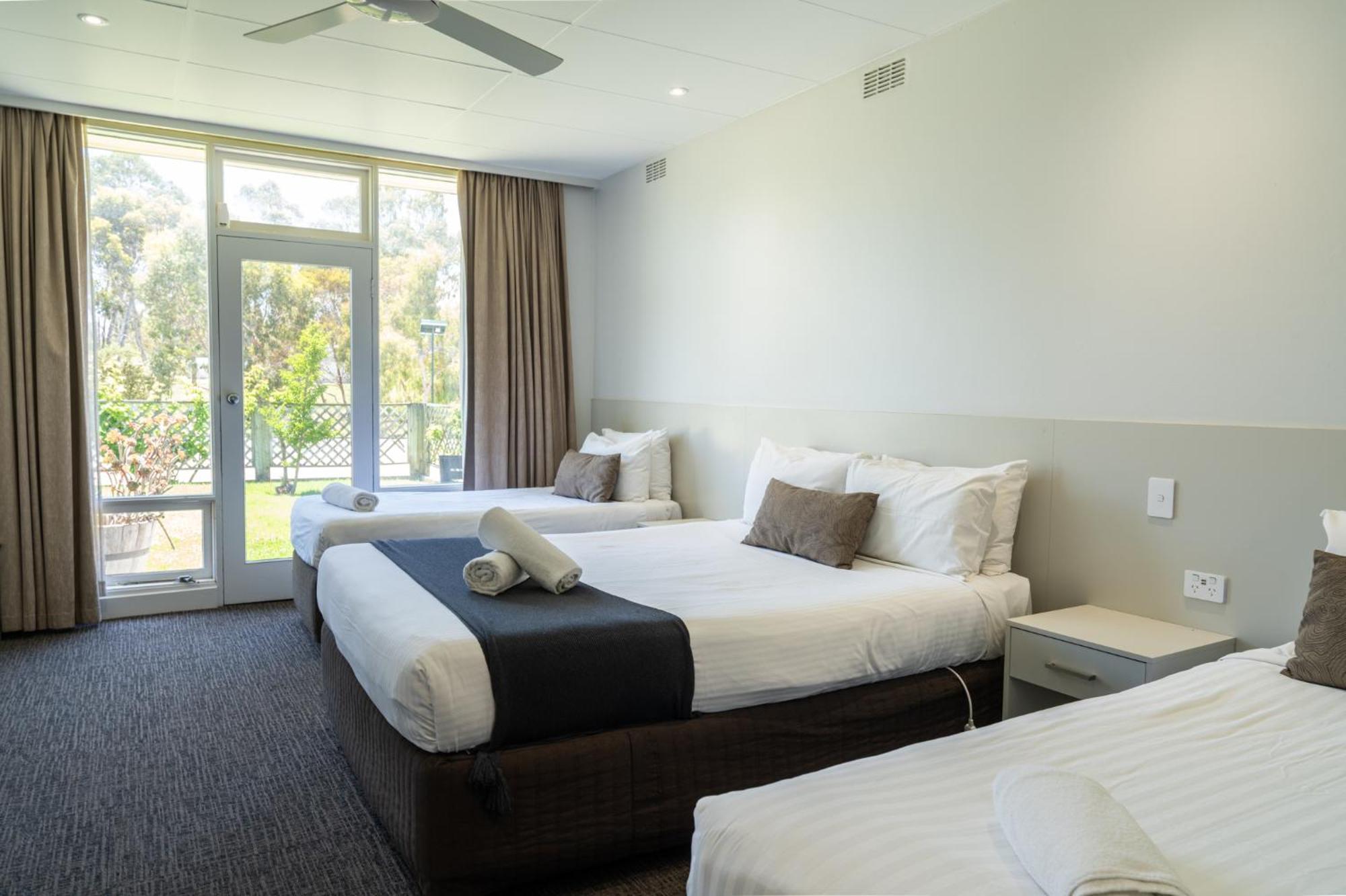 Naracoorte Hotel Motel Exterior photo