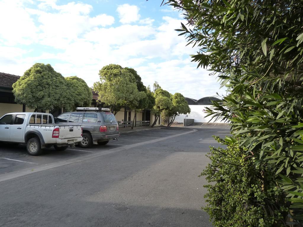 Naracoorte Hotel Motel Exterior photo